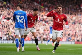 九游体育app-赛前突围战来临，曼联围绕欧冠迎来里程碑，更衣室稳定，阵容厚度经受考验(08年曼联欧冠阵容图)