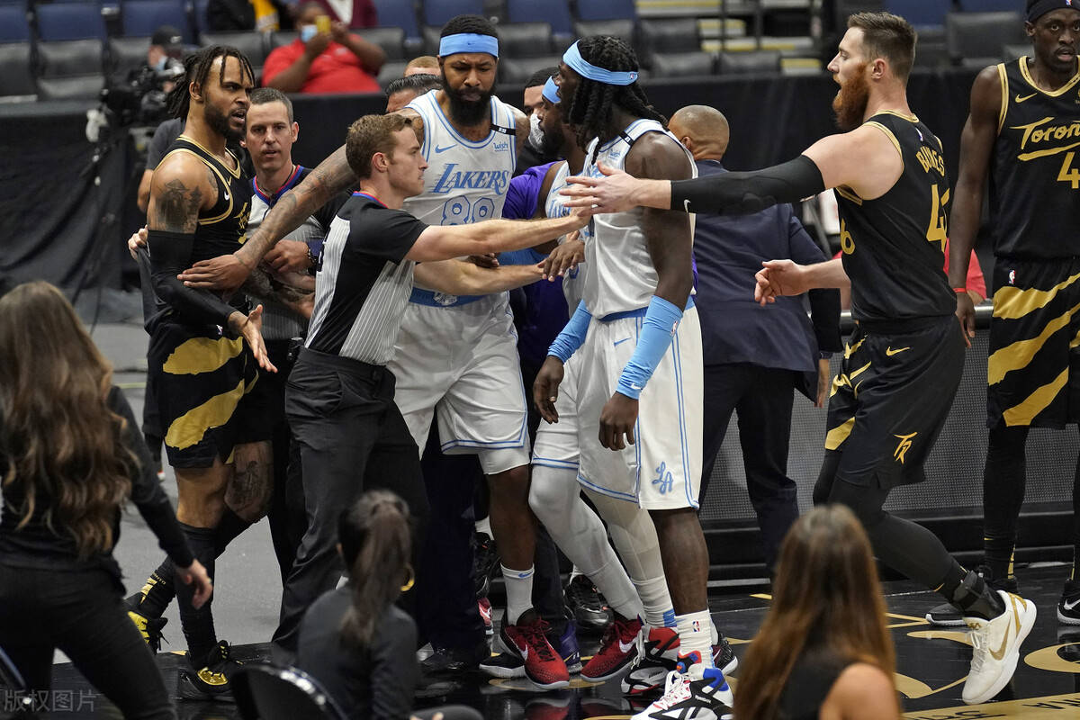 关于NBA总决赛今晨走向成谜，深圳男篮外线爆发，话题不断，数据层面出现新趋势的信息