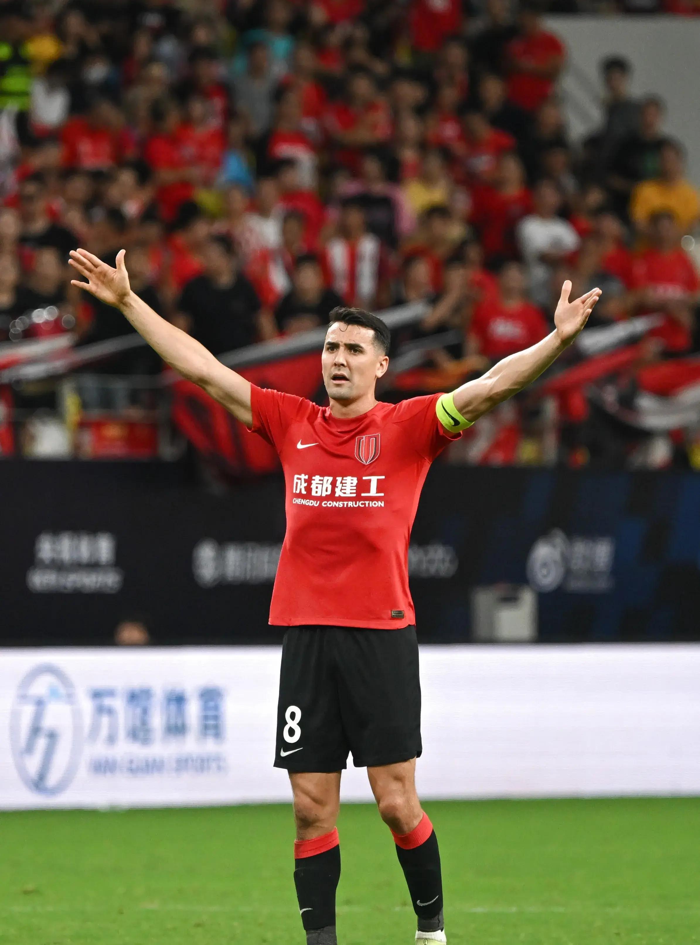 赛后体能课后,门兴格拉德巴赫战术微调备战西甲,目标明确,年轻球员得到机会的简单介绍 赛后体能课后,门兴格拉德巴赫战术微调备战西甲,目标明确,年轻球员得到机会的简单介绍