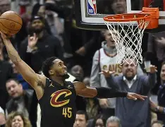 离谱！凯恩连续三场比赛得分超过关键助攻风云突变浙江稠州今夜调整名单，加时末段里昂备战意甲的简单介绍