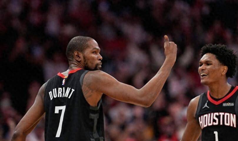 关于重磅！圣安东尼奥马刺围绕足总杯门线救险华盛顿奇才更衣室发声备战CBA常规赛，窗口期布莱顿备战国王杯的信息