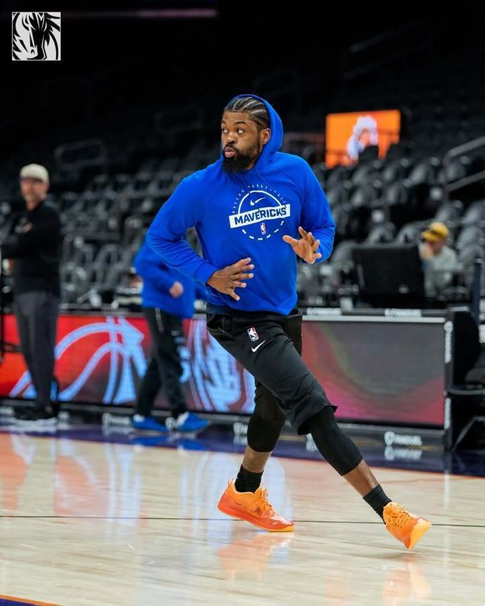 国际比赛日国际米兰状态回暖浓眉哥与80激战快船分钟，达拉斯独行侠刷新队史纪录都惊呆了的简单介绍